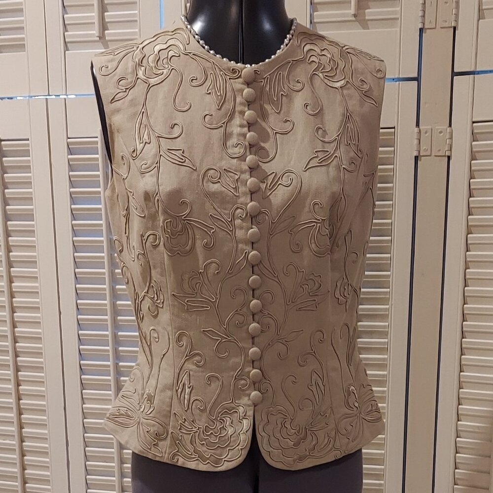 Marie St. Claire Asian Inspired Sleeveless Embroidered Pale Brown Top Size 6